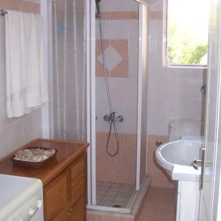 Apartment Quiet Spacious In