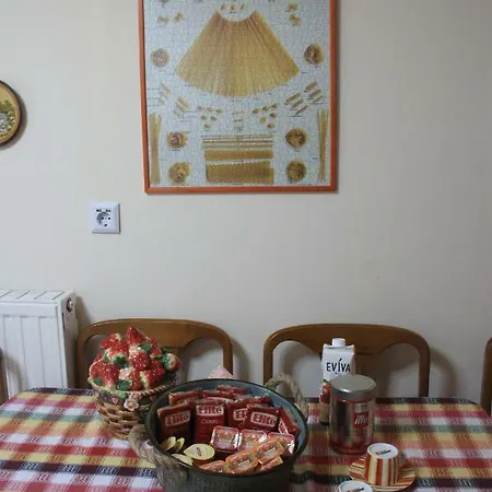 Quiet Spacious In Апартаменты
